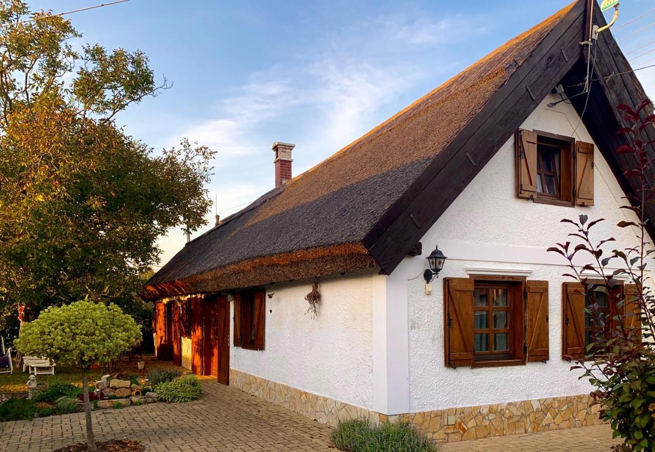 Sweet Cottage Vendeghaz Gyenesdiás Eksteriør bilde